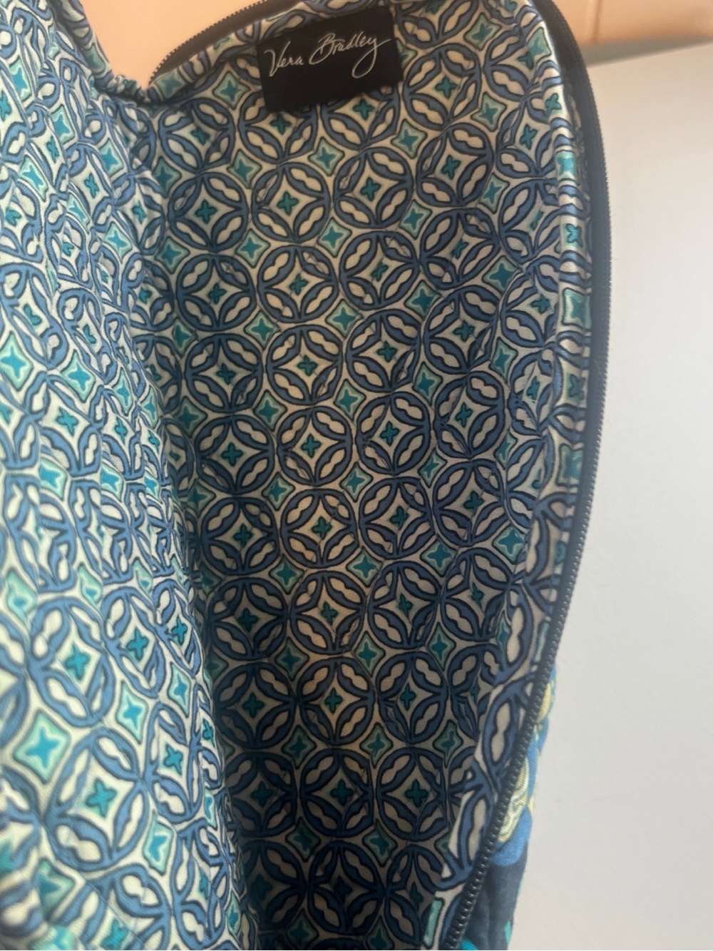 Vera Bradley Quilted Flat Iron Curling Iron Pouch in Navy, Teal & Cream - Picture 3 of 5